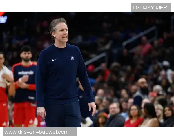 惠特摩尔赞基夫教练风格严厉直率深得我心 惠特摩尔赞基夫教练风格严厉直率深得我心