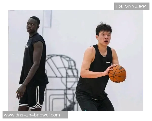 库里赞杨瀚森潜力巨大称其是中国篮球的未来代表 库里赞杨瀚森潜力巨大称其是中国篮球的未来代表