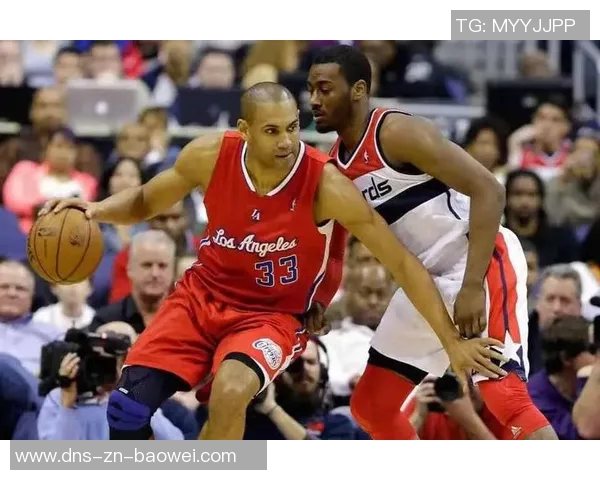 格兰特希尔盛赞斯波近20年友谊认为他是美国男篮最佳主帅人选 格兰特希尔盛赞斯波近20年友谊认为他是美国男篮最佳主帅人选