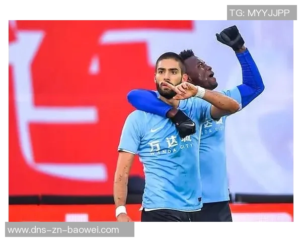 菲尔汉迪庆祝职业生涯第15年各地球队见证不变的竞争精神 菲尔汉迪庆祝职业生涯第15年各地球队见证不变的竞争精神