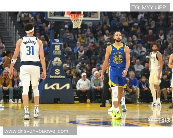 库里兄弟与克莱领衔现役仅三人三分命中率超40九季以上