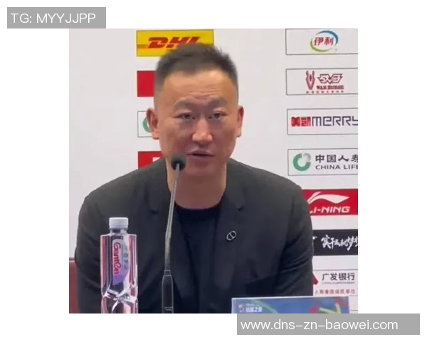 刘维伟透露开拓者教练组对瀚森发展满意并有长期培养计划 刘维伟透露开拓者教练组对瀚森发展满意并有长期培养计划