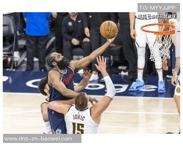 哈登失利归因投篮不准小卡认同称错失多次轻松得分机会 哈登失利归因投篮不准小卡认同称错失多次轻松得分机会