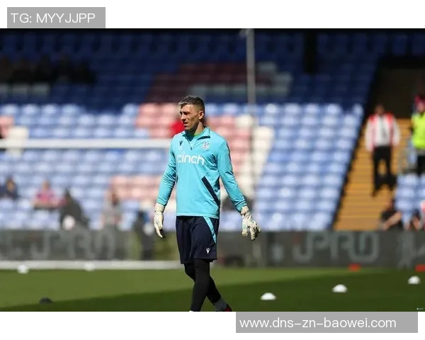 斯基拉报道38岁门将瓜伊塔今日完成帕尔马体检签约至2026年 斯基拉报道38岁门将瓜伊塔今日完成帕尔马体检签约至2026年