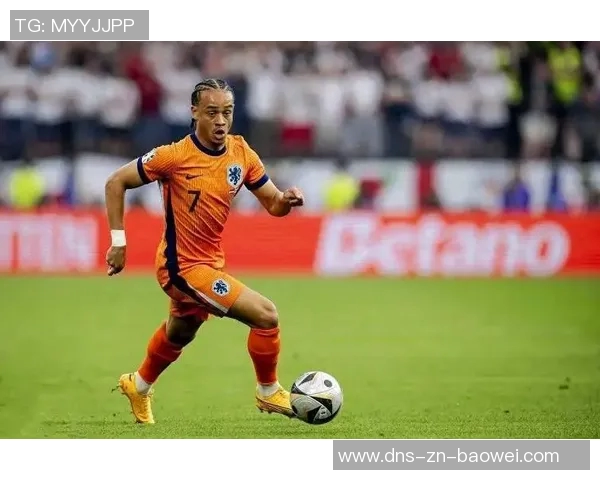 西蒙斯6500万转会热刺表现失常英超9场无进球惨遭北伦敦德比完败